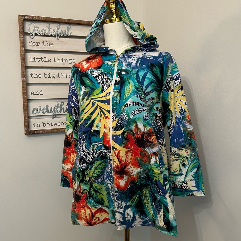 Onque Graphic Zip up Hoodie Fun Colorful Long Sleeve with metal accents Size XL - Picture 5 of 12